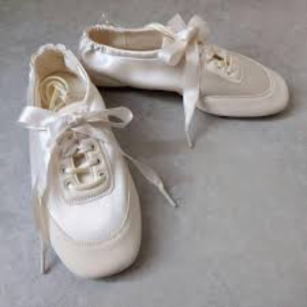 Vivaia Lace-up Satin sneakers Flat Shoes